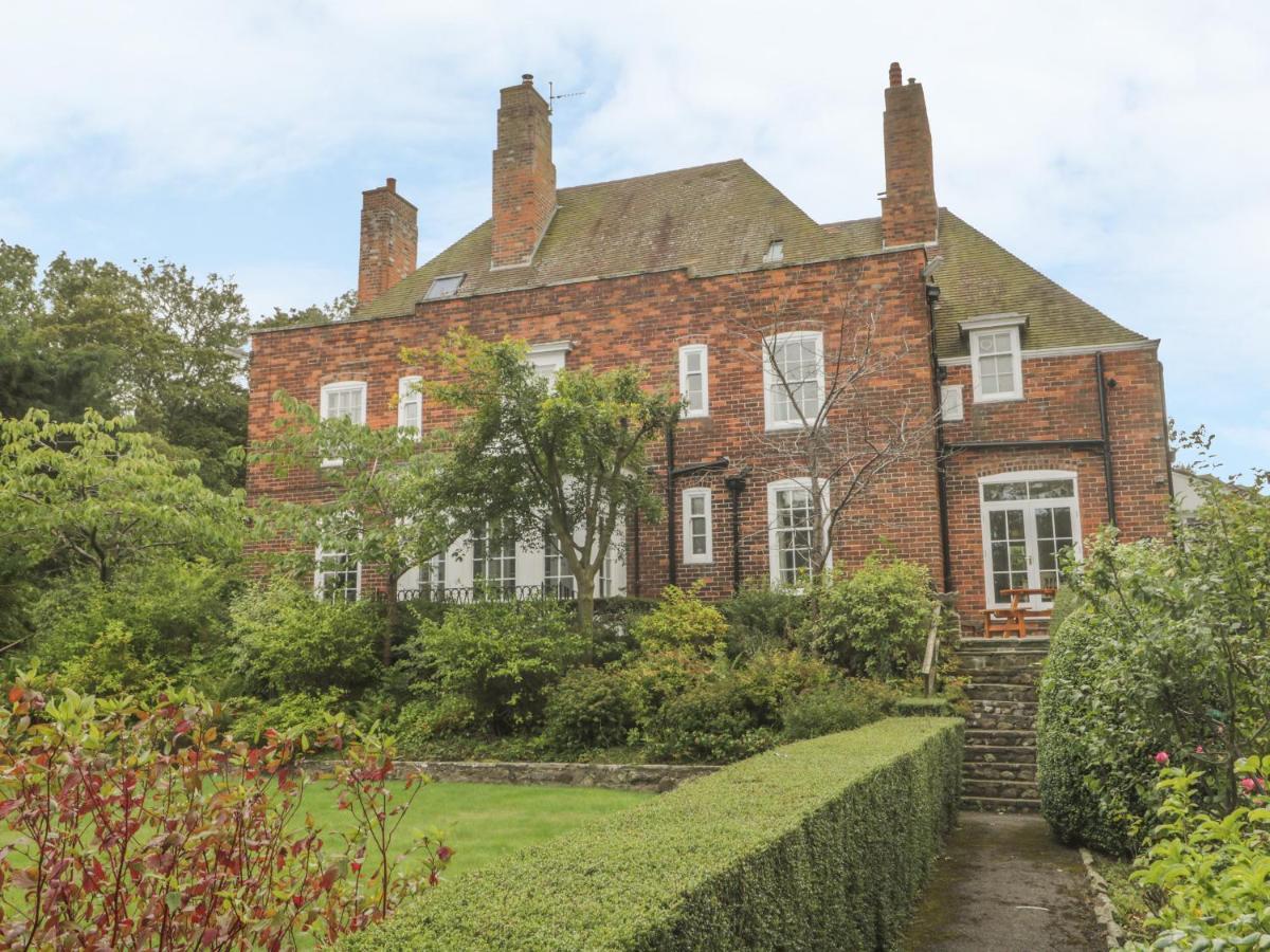 The Manor House Villa Scarborough Exterior foto